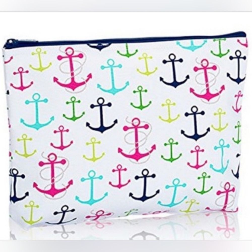 💙NWOT Thirty-one "First Mate" White w/Multicolored Anchors Zippered Canvas Bag